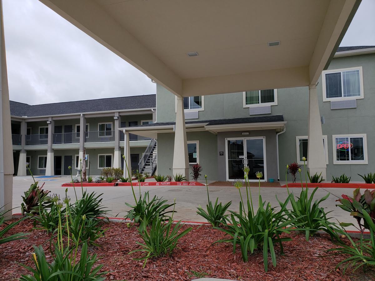Scottish Inns & Suites - Crosby 外观 照片